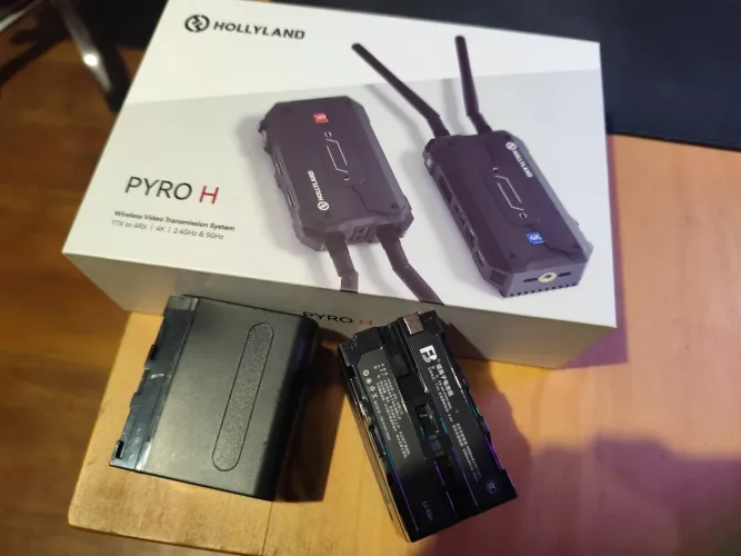 Transmissor HDMI hollyland pyro h + baterias