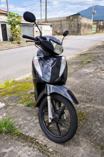 ? Honda Biz EX 2012 | Ótimo Estado | R$ 9.000 venda.