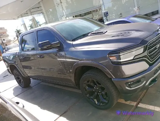 Ram 1500 Limited Night Edition 5.7 4X4 Aut. 2024