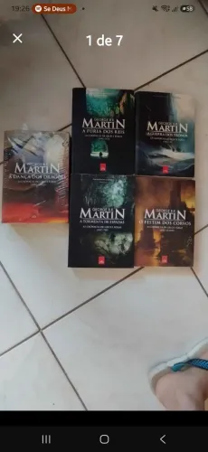 LIVROS GEORGE R.R MARTIN