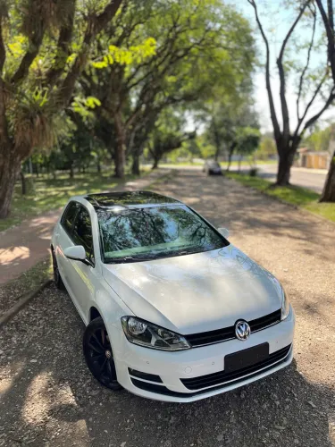 Volkswagen Golf Comfortline 1.4 TSI 140cv Aut. 2015
