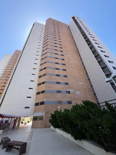 Apartamento para locação no Edifício Catalunya, com 105 m², ideal para quem busca conforto