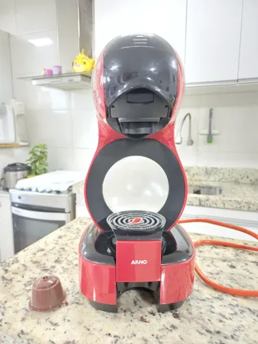 CAFETEIRA DOLCE GUSTO LUMIO