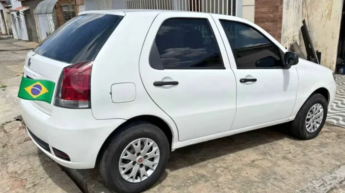 Fiat Palio 1.0 Celebr. Economy F.flex 8V 2P 2021
