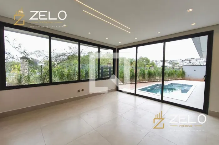 CASA RESIDENTIAL em Campinas - São Paulo, Swiss Park