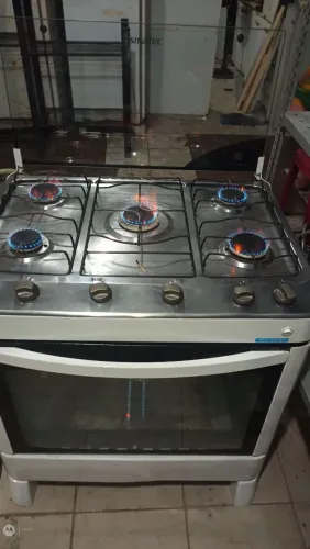 Fogão Esmaltec de 5 bocas acendimento manual