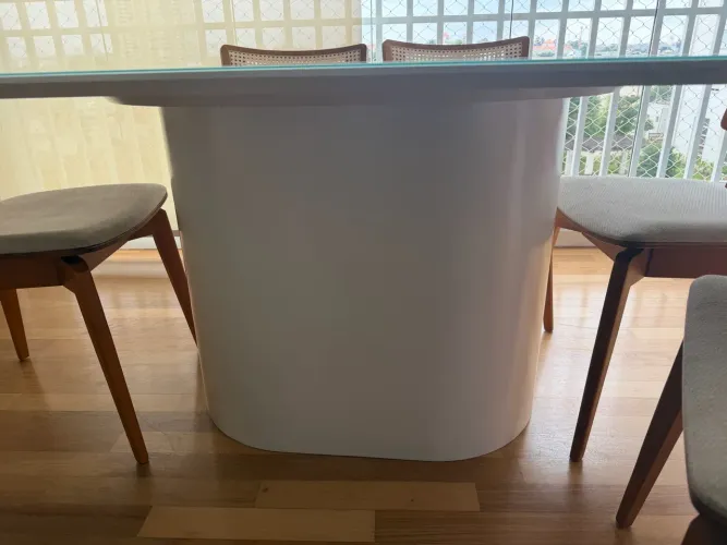 Base de mesa 6 ou 8 lugares laca branca excelente qualidade!