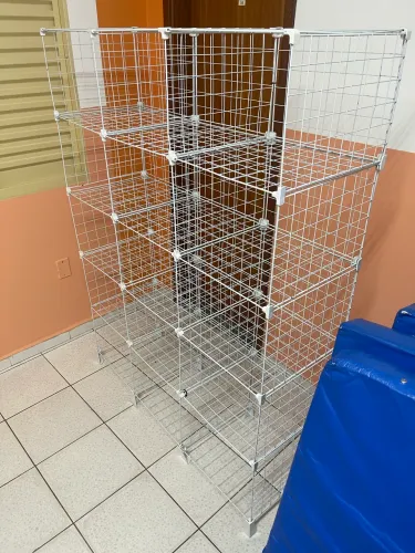 Estante Aramada com 15 ?colmeias?