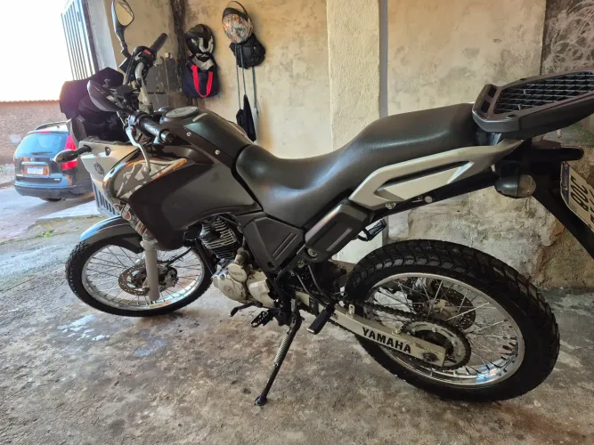 Yamara XTZ 250 Tenere 2019 - Impecável 