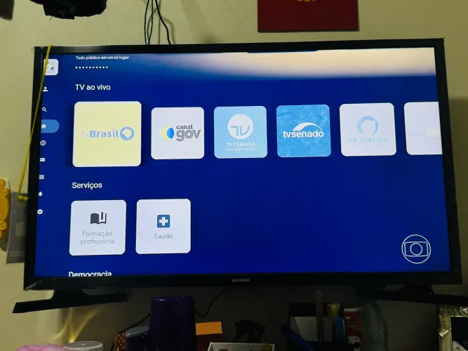 Vendo TV 32 polegadas