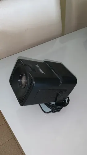 Projetor bivolt