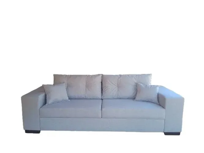 Sofá 3 lugares super grande.