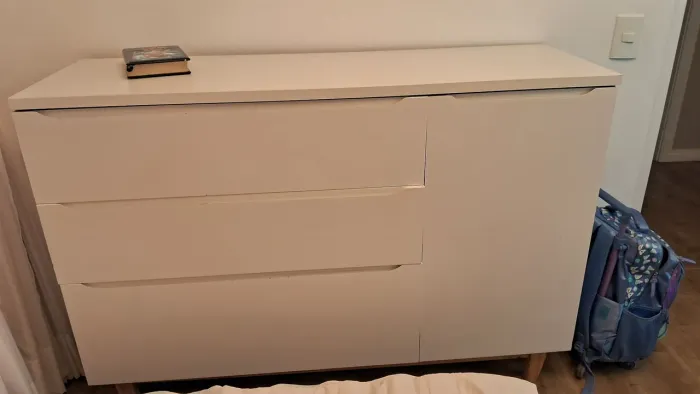 Cômoda para quarto de bebê