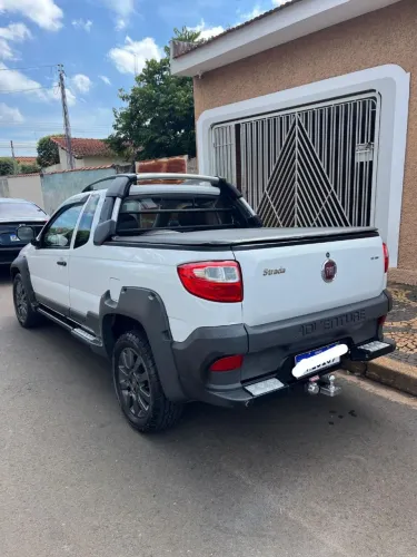 Fiat Strada Adventure 1.8/ 1.8 Locker Flex CE 2014