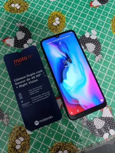 Mototola Moto G7 Plus 64GB + 4GB RAM