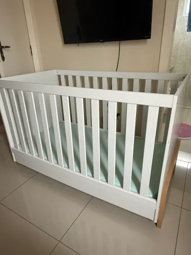 Berço com colchão