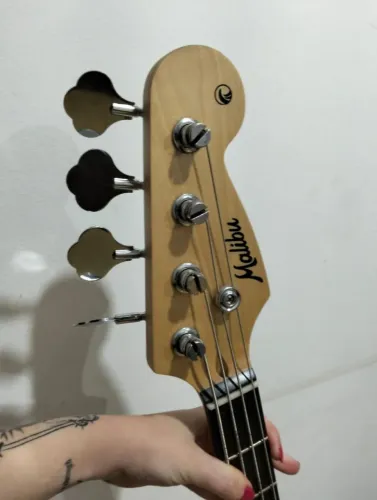 CONTRABAIXO + AMPLIFICADOR