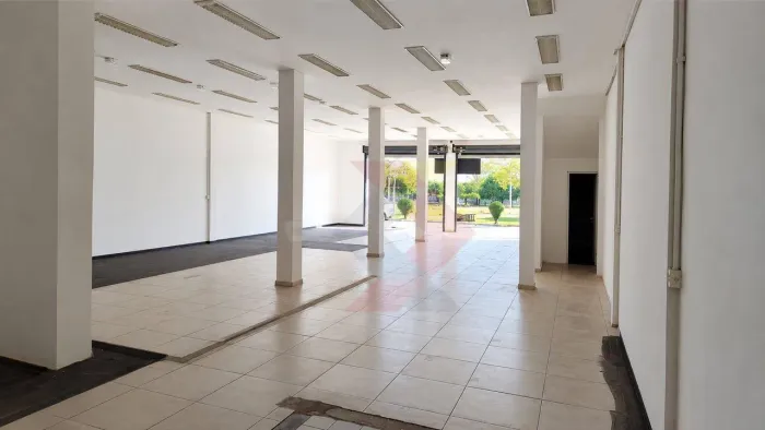 Prédio para alugar, 400 m² - Setor Urias Magalhães - Goiânia/GO