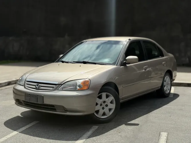 Honda Civic Sedan LX 1.7 16V 115cv Mec. 4P 2001