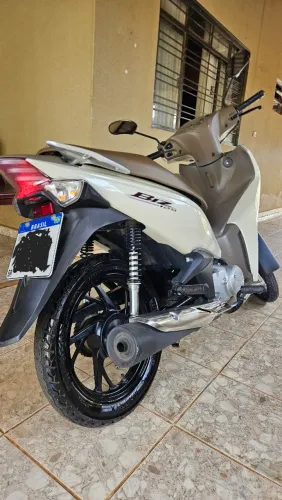 Vendo - Honda Biz ex 2024 Impecável