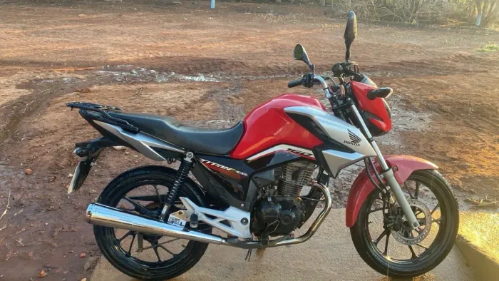 ? HONDA TITAN 160 2021/2022 - EXCELENTE ESTADO