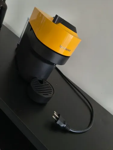 Máquina de café Nespresso vertuo