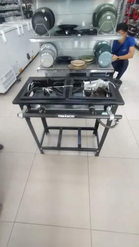 Fogão Indústrial A Gás 02 Bocas Grelha 40 X 40 Venâncio