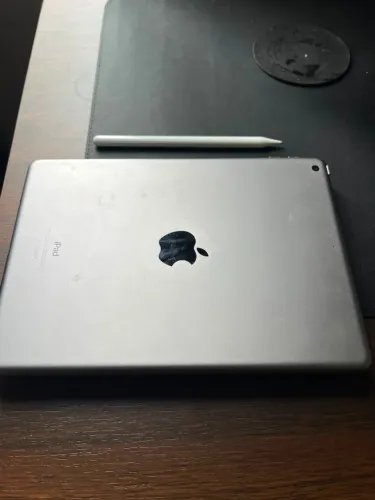 Kit Apple Completo: iPad 6a Geração 32GB + Apple Watch Series 3 + Caneta