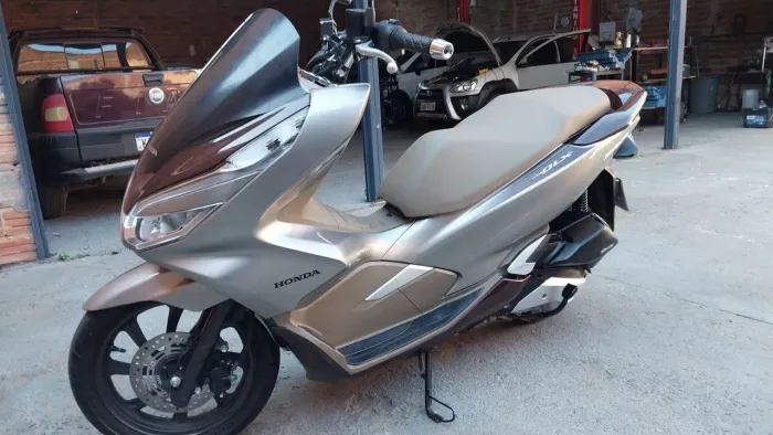 Honda PCX 150 DLX ABS