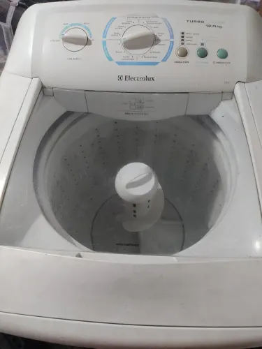 e máquina de lavar 12 k freezer