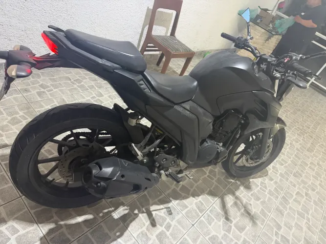 Fz25 fazer nova