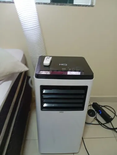 Vende se Ar condicionado portátil pouco utilizado 