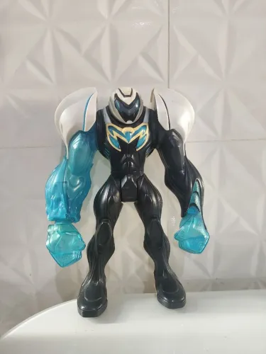Boneco max stell