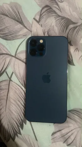 Vendo esse iPhone 12 Pro 128gb tela quebrada