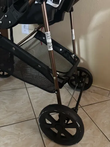 Carrinho bebê GALZERANO