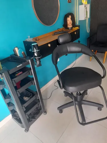 Vendo moveis para salão de beleza