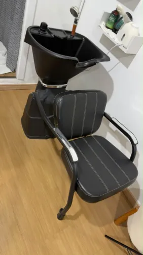 Lavatório Dompel Preto para Salão de beleza | R$ 900 reais