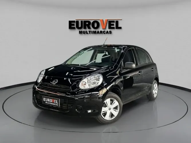 Nissan March 1.0 12V Flex 5P 2015