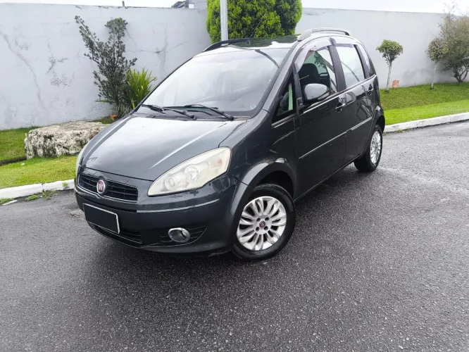 Fiat Idea Attractive 1.4 Fire Flex 8V 5P 2011