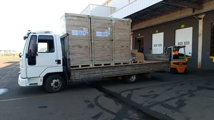 Frete caminhão 3/4 e toco carroceria aberta