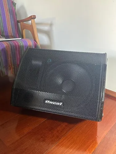 Caixa Ativa Oneal Opm 2020 15 Pol 550w (Speaker/ Monitor/ Retorno De Palco)
