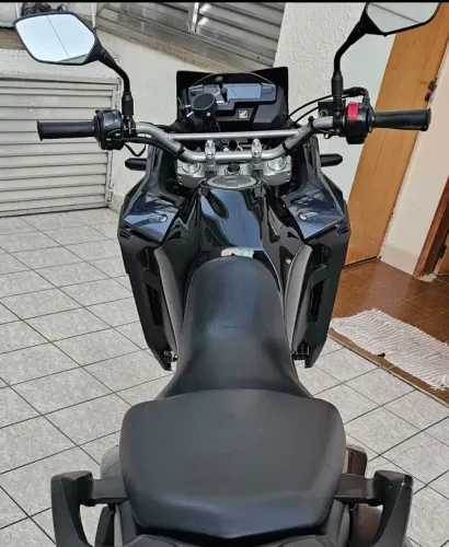 Vendo XRE 300 rally ? pra vender logo?