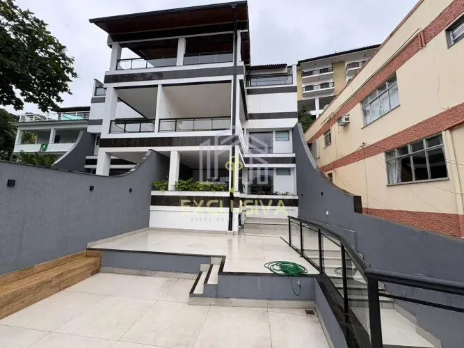 CASA TRIPLEX DE ALTO PADRÃO | 1ª LOCAÇÃO - JARDIM GUANABARA