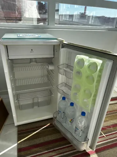 Frigobar Consul 120 litros 220volts super conservado