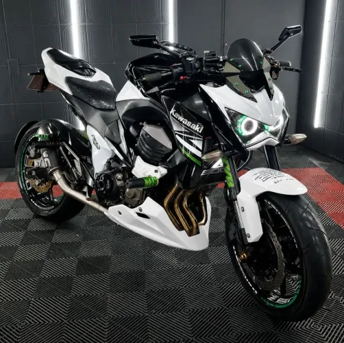 Kawasaki Z800 Impecável 