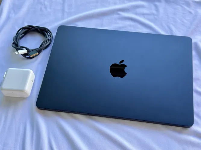 MacBook Air M4 16 Gb RAM 13?