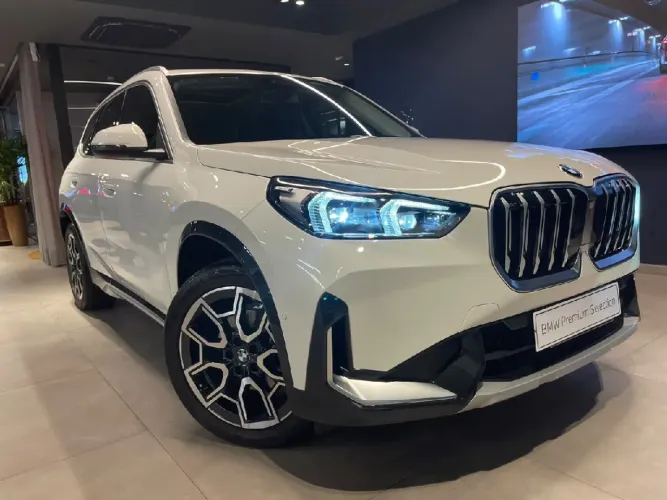 BMW X1 Sdrive 20I X-line 2.0 TB Active Flex 2025
