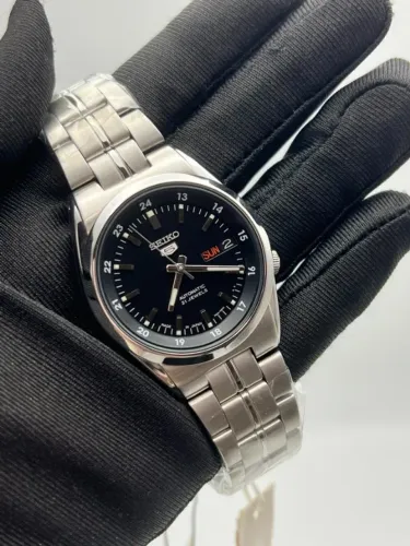 SEIKO 5 SNK567J1 PRETO 37mm