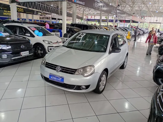 Volkswagen Polo Sportline 1.6 MI Total Flex 8V 5P 2013