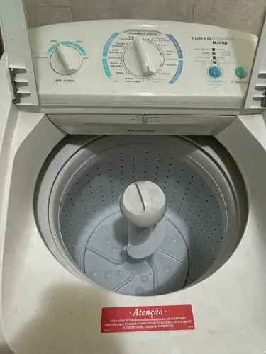 Máquina de lavar Electrolux 9kg
